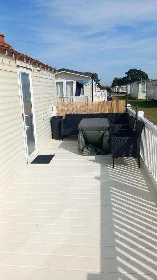 Holiday Caravan Clacton-on-Sea Ngoại thất bức ảnh